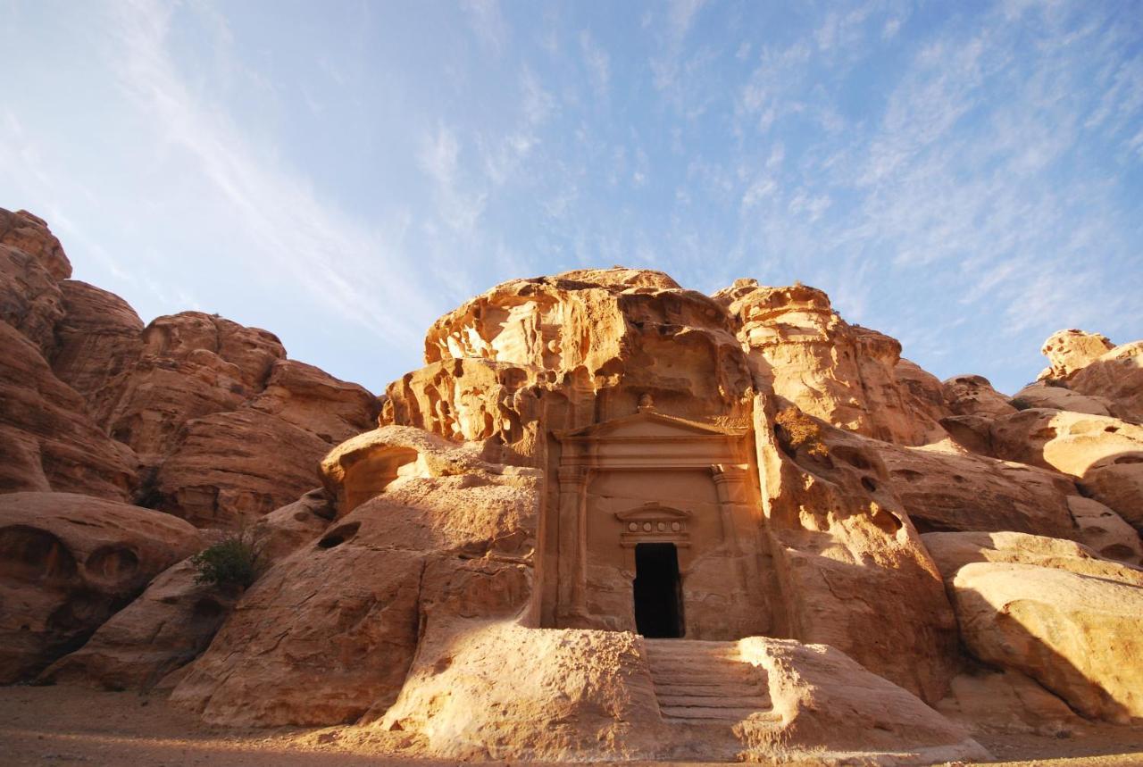 Little Petra Heritage Village وادي موسى المظهر الخارجي الصورة