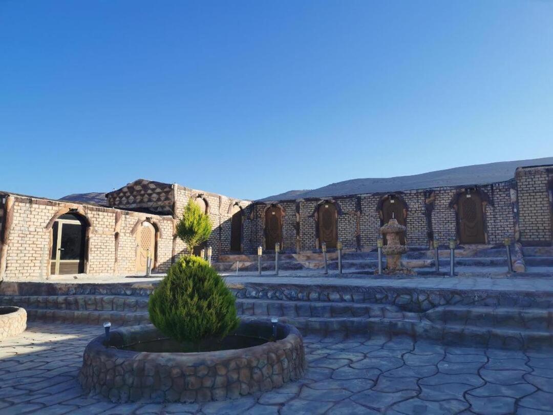 Little Petra Heritage Village وادي موسى المظهر الخارجي الصورة