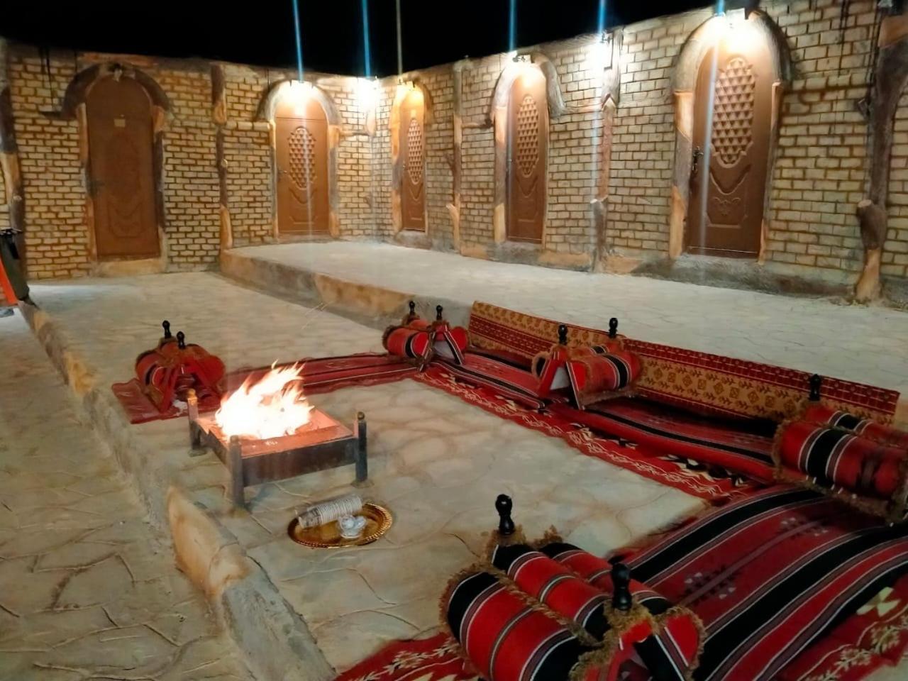 Little Petra Heritage Village وادي موسى المظهر الخارجي الصورة